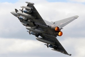 eurofighter_typhoon_f2__by_flyers1-d35y1jx